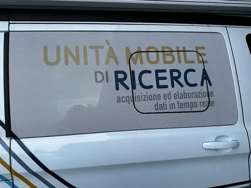 Unità Mobile di Ricerca.